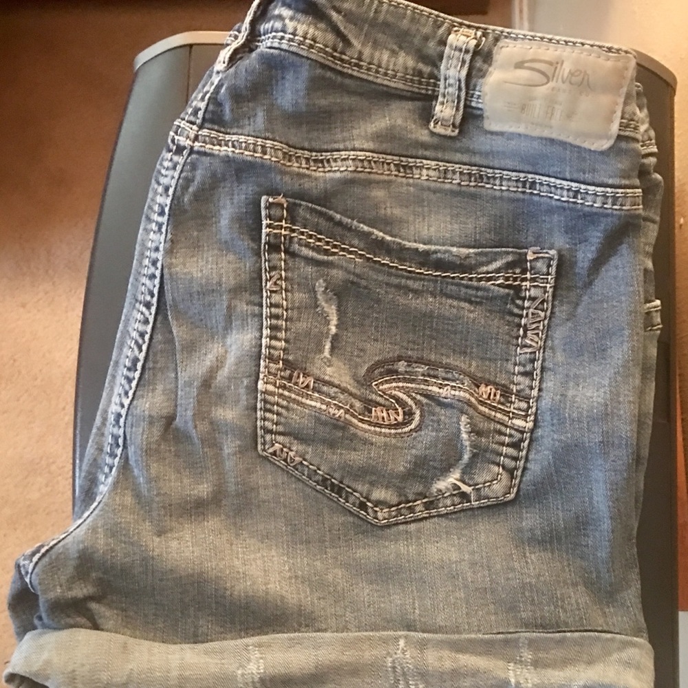 Silver brand jean shorts size 18